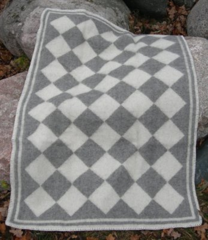 Plaid aus schwedischer Gotland-Wolle in der Gruppe Andere Wollprodukte / WOLL PLAIDS bei Ullbdden AB (23)